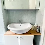 Gumantu Apartment